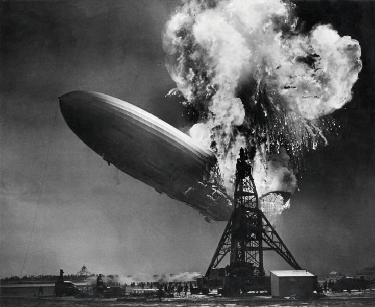 Zeppelin - aeronautický fejtón Hindenburg_katastrofa