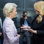 Uršulkyne nové šaty - fejtón globsec-von-der-leyenovy-caputova-nestandard1